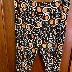 Mommy and Me Charlie’s Project Halloween Leggings